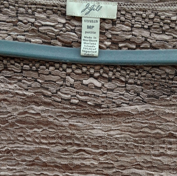 3/$15 🎄or FREE JJill Crinkle Ribbon Top Sophisticated Neutralmarbled design co - Picture 5 of 9